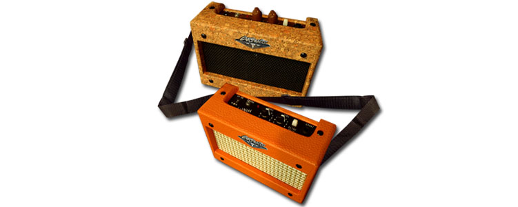 ตู้แอมป์กีต้าร์คาราบาว Mini-9,3w ดอก 3 นิ้ว OR/Wooden